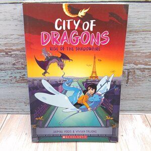 City of Dragons Rise of the Shadowfire Graphic Novel Scholastic paperback book